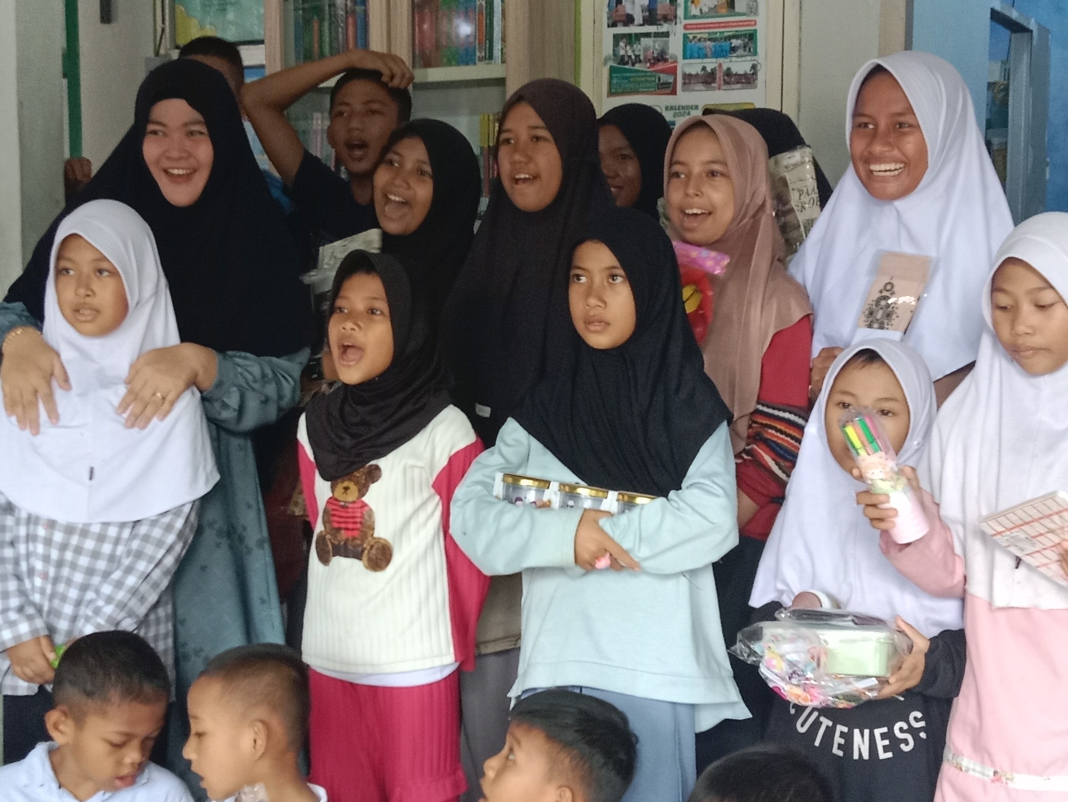 Senyum Mereka Harapan Kita